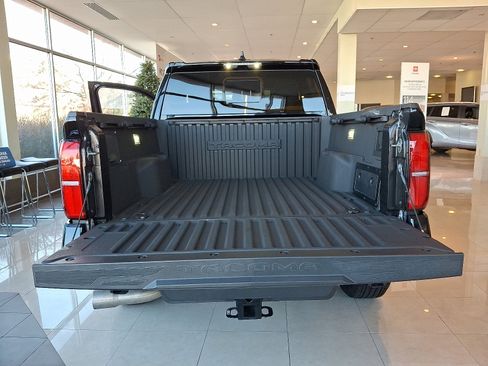 Used 2024 Toyota Tacoma TRD Sport image 27