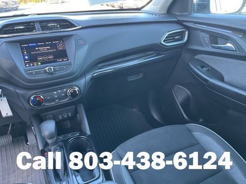 Used 2023 Chevrolet TrailBlazer LS w/ LPO, Blackout Package FWD image 17