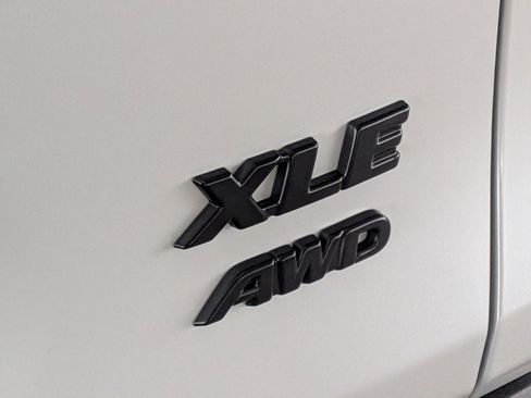 Certified 2024 Toyota RAV4 XLE Premium AWD/4WD image 29