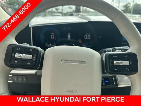 Used 2026 Hyundai Santa Fe SEL FWD image 23