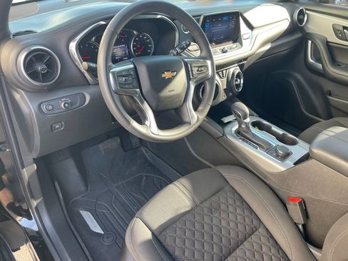 Used 2021 Chevrolet Blazer LT FWD image 5