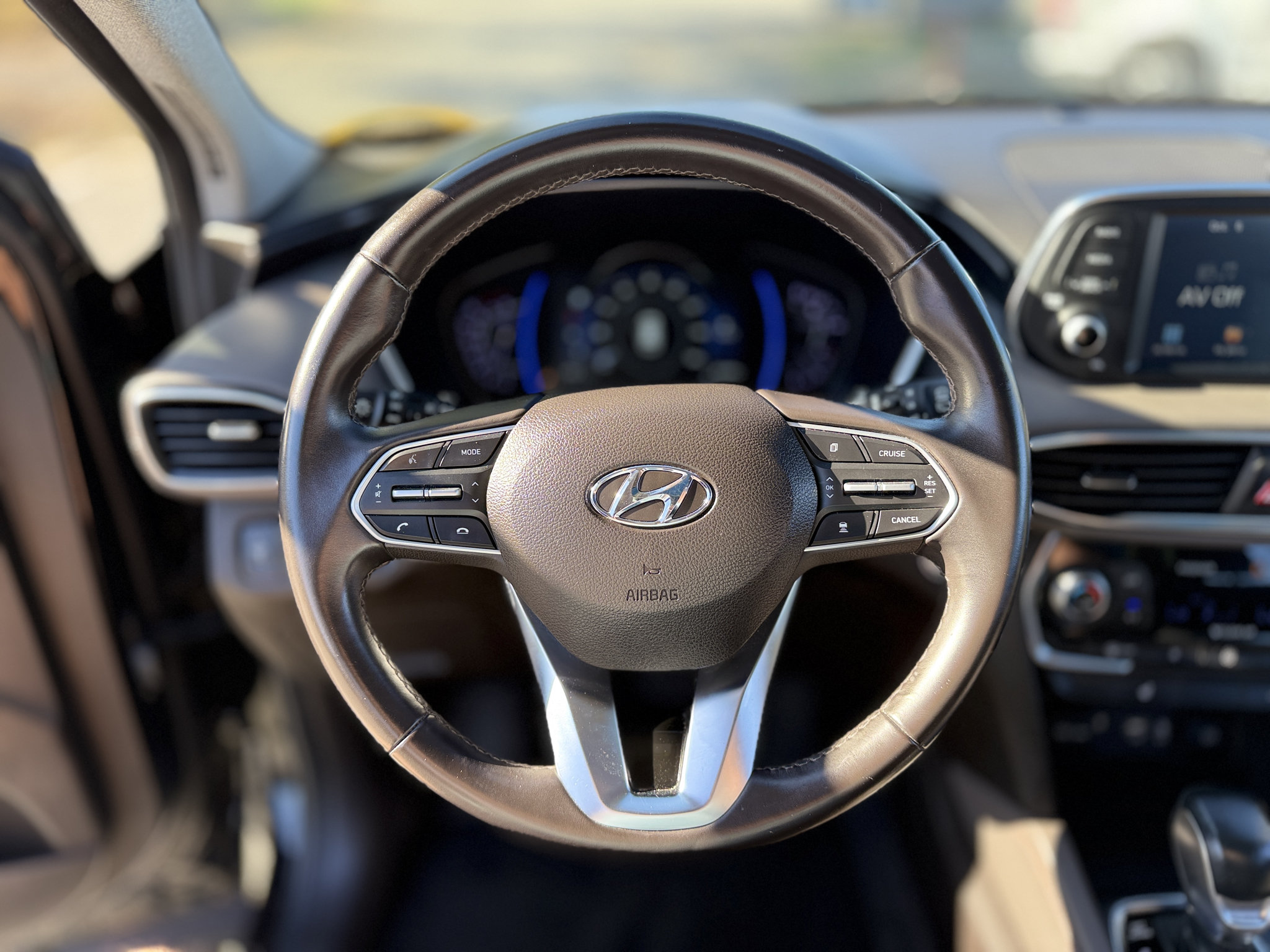 Used 2020 Hyundai Santa Fe SEL w/ Cargo Package FWD image 30
