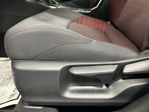 Used 2025 Toyota Corolla SE w/ SE Premium Package image 12