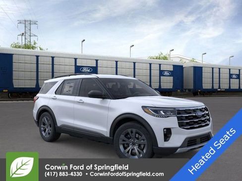 New 2026 Ford Explorer Active image 7