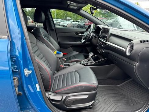 Used 2022 Kia Forte GT w/ GT2 Package FWD image 9