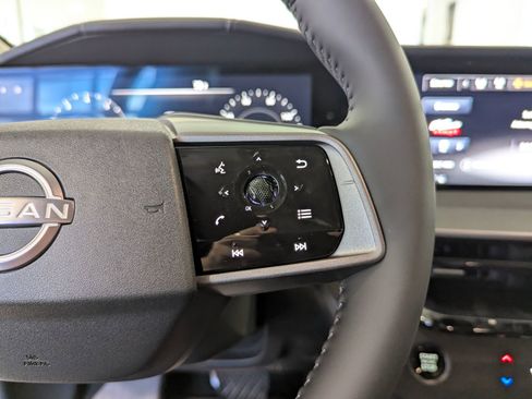 New 2025 Nissan Murano SV AWD/4WD image 20
