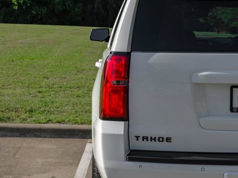 Used 2018 Chevrolet Tahoe LT AWD/4WD image 55
