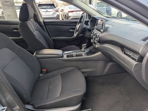 Used 2023 Nissan Sentra SV image 31