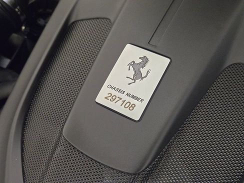 Used 2023 Ferrari Portofino M RWD image 32