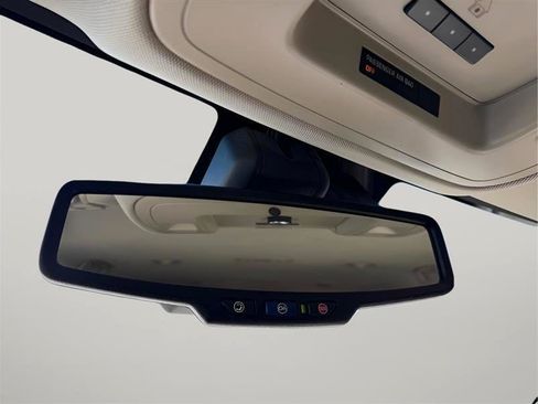 Used 2016 GMC Yukon XL SLT RWD image 61