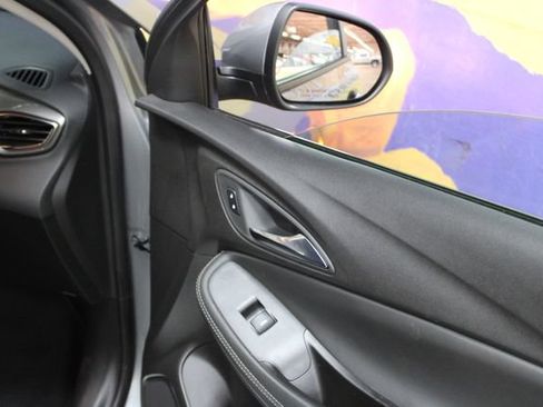 Used 2023 Buick Encore GX Preferred w/ Sport Touring Package AWD/4WD image 11