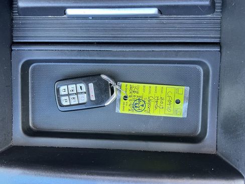 Used 2019 Honda Odyssey EX-L image 34