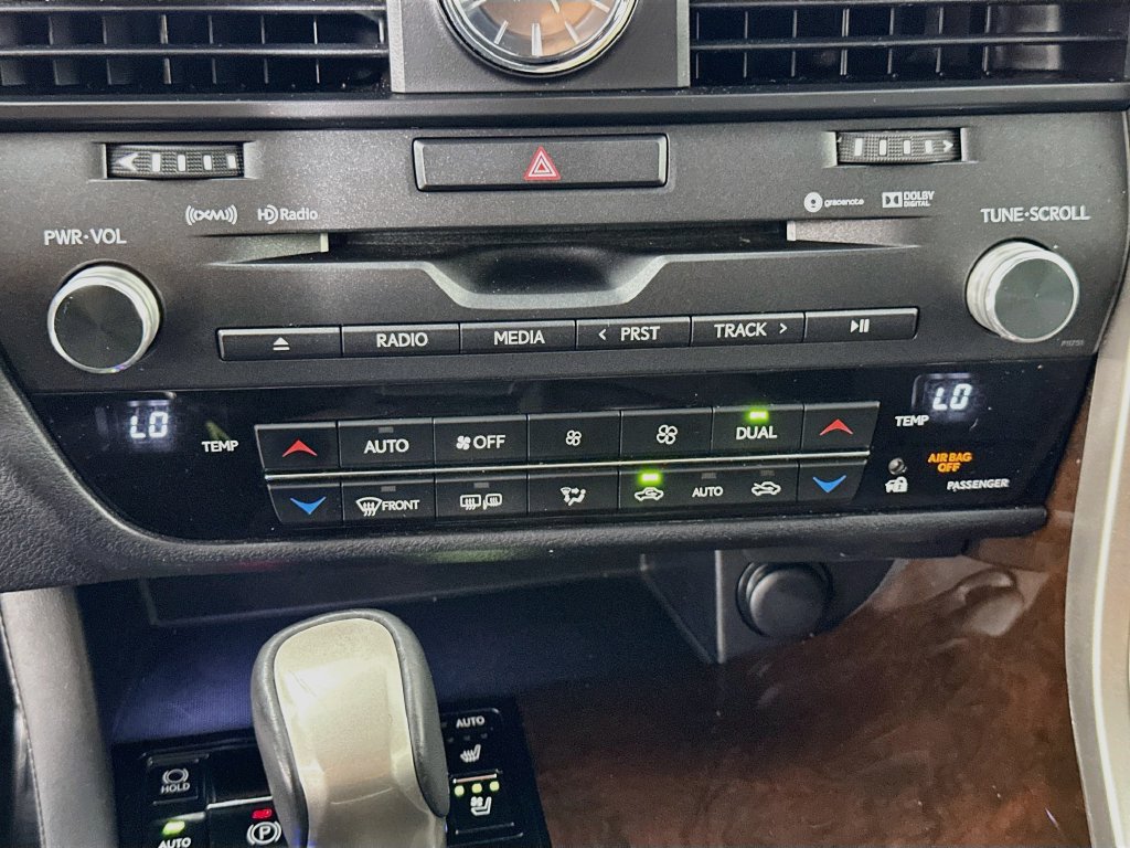 Used 2019 Lexus RX 350 FWD w/ Navigation Package image 16