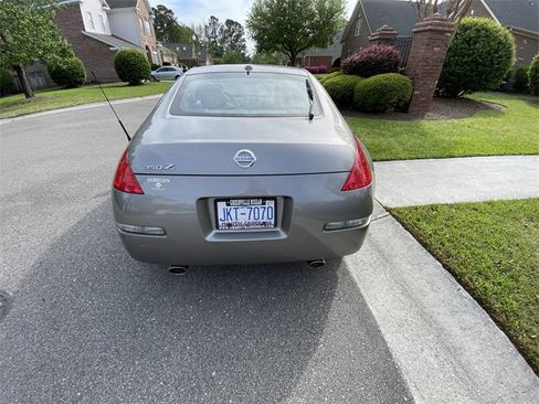 Used 2008 Nissan 350Z Touring image 26