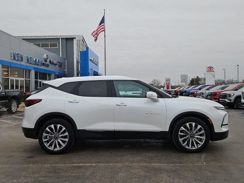 Used 2023 Chevrolet Blazer Premier image 15