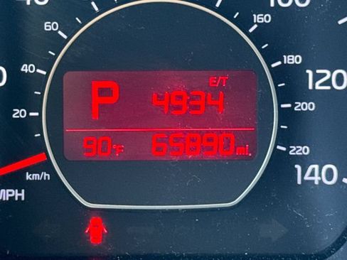 Used 2015 Kia Soul FWD image 34