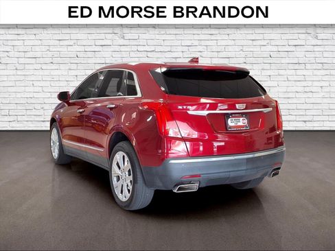Used 2019 Cadillac XT5 Luxury FWD image 3