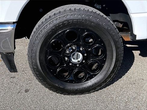 Used 2023 Ford F250 XL w/ FX4 Off-Road Package image 8