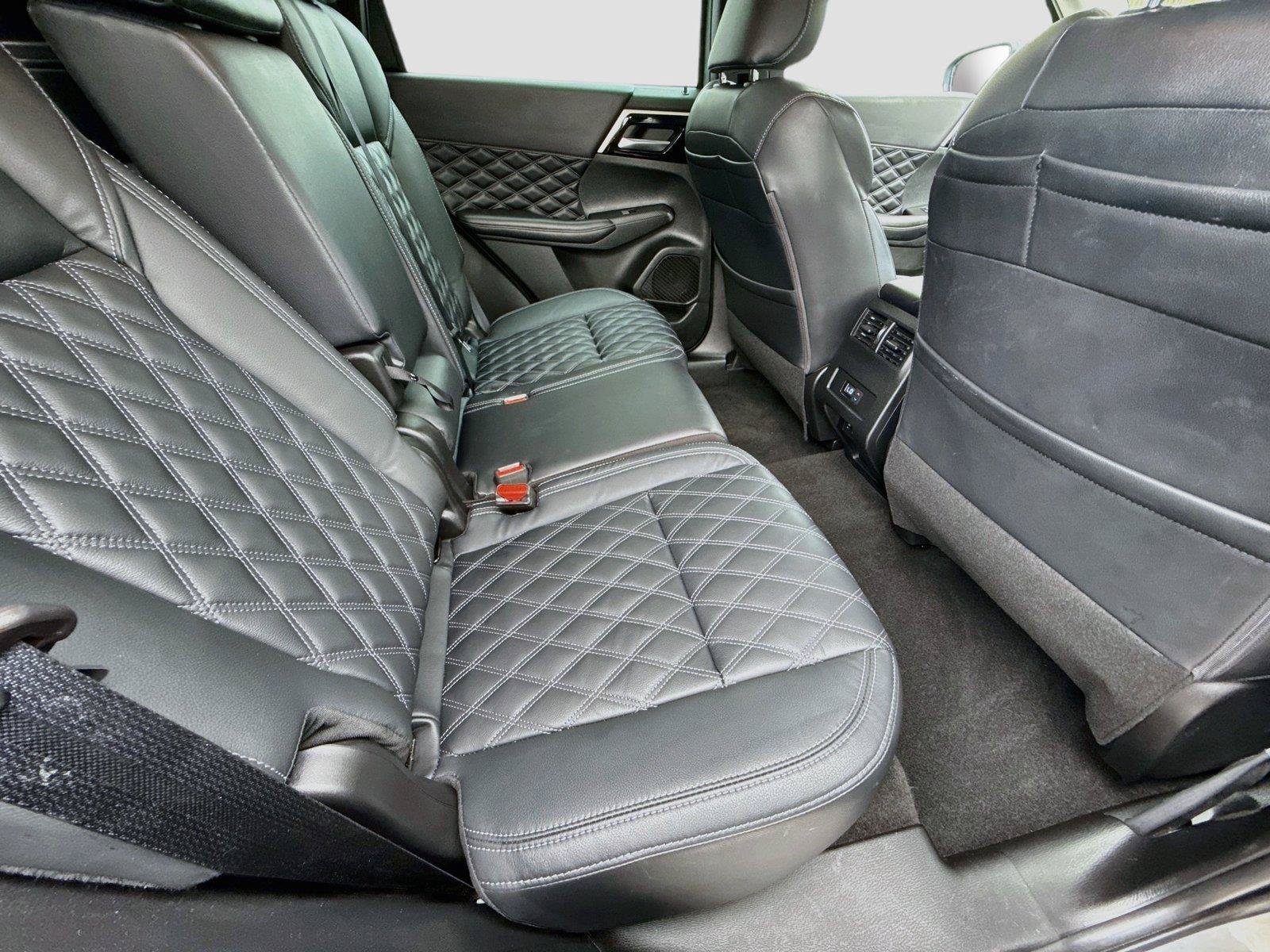 Used 2022 Mitsubishi Outlander SEL FWD image 27