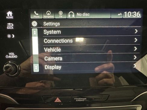 Used 2022 Honda Pilot Touring image 32