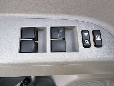 Used 2009 Toyota Highlander 2WD image 16