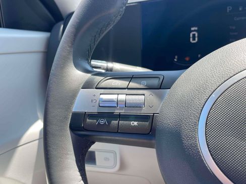 Used 2024 Hyundai Kona SEL AWD/4WD image 19