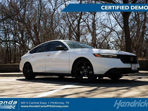 Used 2025 Honda Accord Sport image 1