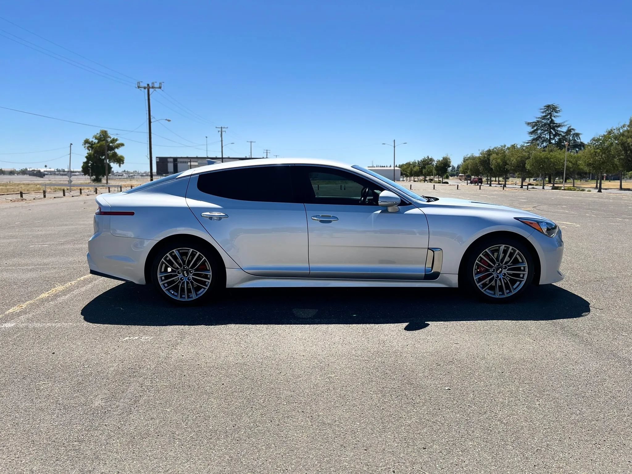 Used 2018 Kia Stinger RWD image 4
