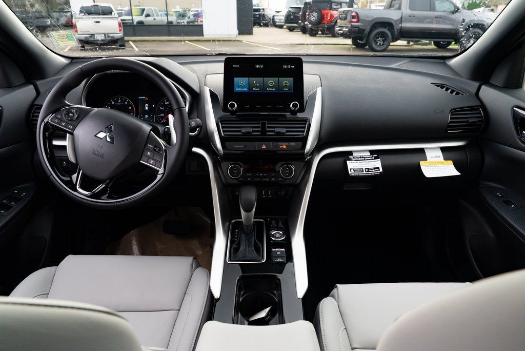 New 2026 Mitsubishi Eclipse Cross SEL AWD/4WD image 8