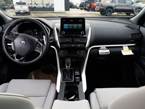 New 2026 Mitsubishi Eclipse Cross SEL AWD/4WD image 8