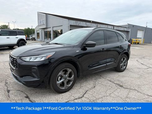 Used 2024 Ford Escape ST-Line w/ Tech Pack #1 AWD/4WD image 3