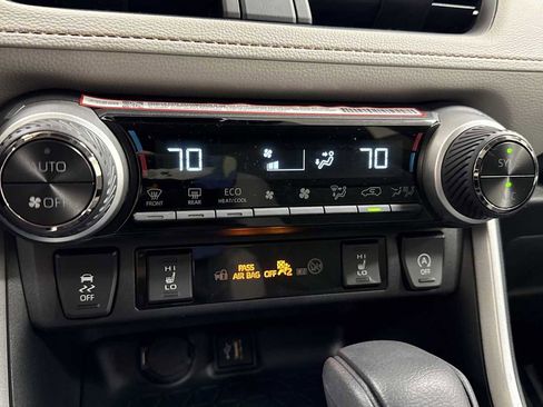 New 2025 Toyota RAV4 XLE image 21