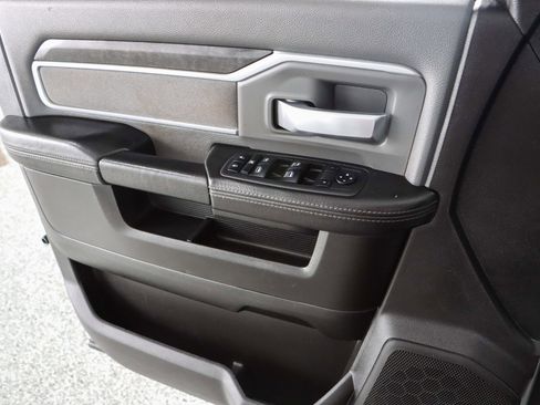 Used 2019 RAM 2500 Big Horn AWD/4WD image 23