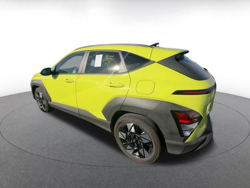 Used 2025 Hyundai Kona SEL image 11