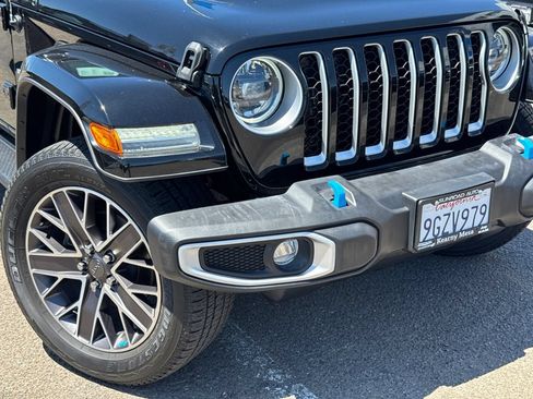 Certified 2023 Jeep Wrangler Unlimited Sahara w/ Cold Weather Group AWD/4WD image 6
