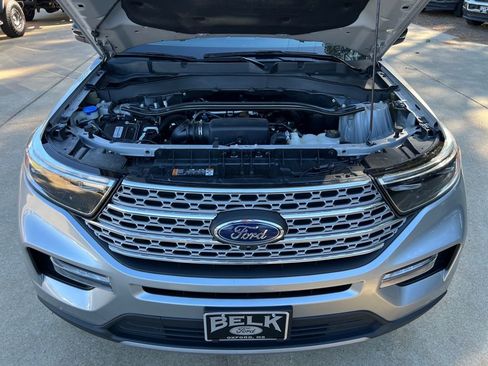 Used 2023 Ford Explorer Limited w/ Equipment Group 301A image 18