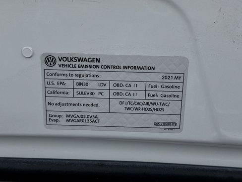 Used 2021 Volkswagen Tiguan S image 21