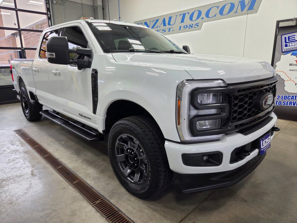 Used 2024 Ford F250 XLT w/ XLT Premium Package AWD/4WD image 2