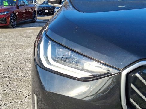 Used 2025 BMW X3 xDrive30i w/ Premium Package image 9