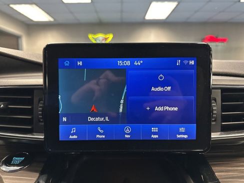 Used 2023 Ford Explorer Limited image 30