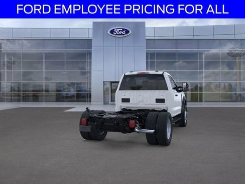 New 2025 Ford F550 4x4 Regular Cab Super Duty image 9