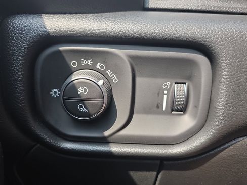 New 2026 RAM 3500 Tradesman AWD/4WD image 26