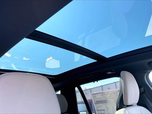 New 2027 Volvo XC90 B6 Plus AWD/4WD image 29