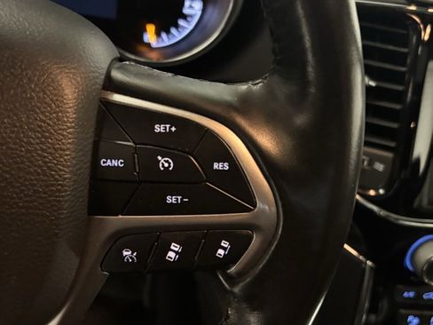 Used 2021 Jeep Grand Cherokee Limited w/ Quick Order Package 28K 80th image 17