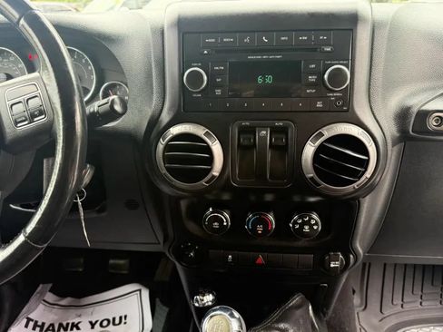 Used 2012 Jeep Wrangler Sport AWD/4WD image 18