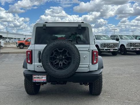 New 2026 Ford Bronco Badlands AWD/4WD image 4