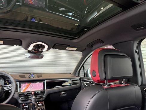 New 2026 Porsche Macan AWD/4WD image 36