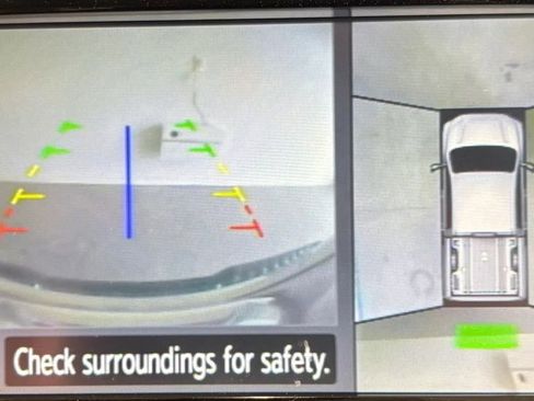 Used 2017 Nissan Titan Platinum Reserve image 41