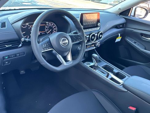 New 2025 Nissan Sentra SV w/ All-Weather Package image 32