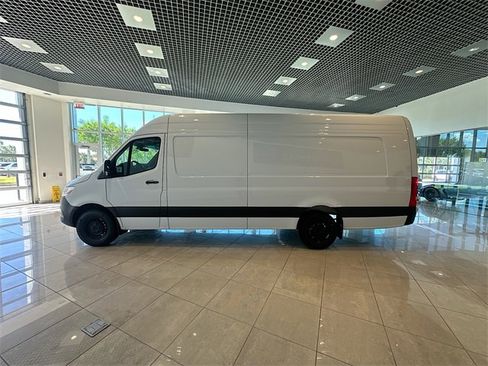 New 2026 Mercedes-Benz Sprinter 2500 image 4